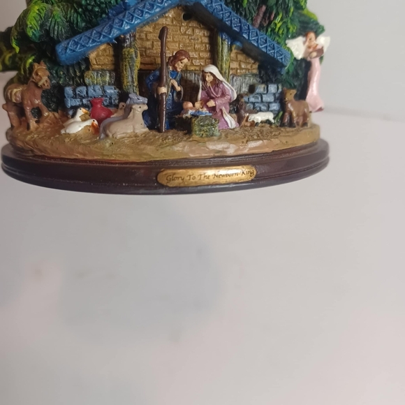 Thomas Kinkade 5.5" NATIVITY ORNAMENT Glory Newborn King Lighted Christmas Decor - Picture 3 of 6